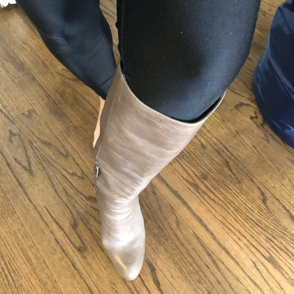 Prada boots - Picture 12 of 12